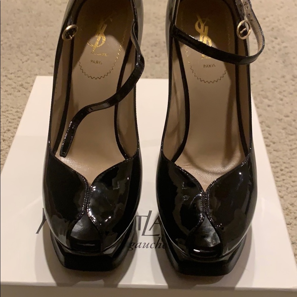 Yves Saint Laurent black heels size 38